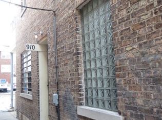 910 E Johnson St, Madison, WI 53703