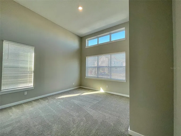 6958 Bridgman St — Photo 9