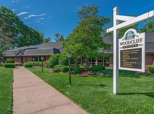 Woodcliff Estates, East Hartford, CT 06118