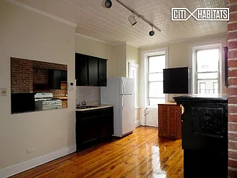 Rented by Citi Habitats