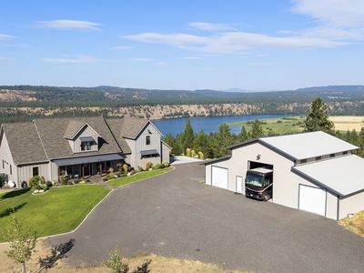 18524 N Valley Rd, Nine Mile Falls, WA, 99026