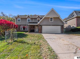 1707 Childs Rd E, Bellevue, NE 68005
