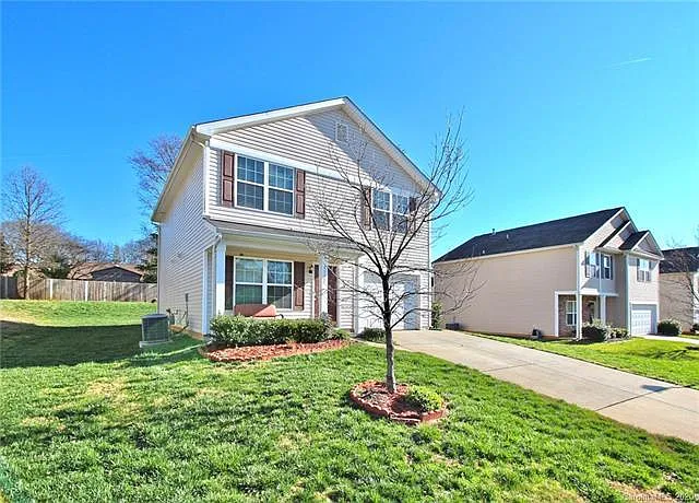 3 bed, 1730 sqft, $2,100 — Photo 2