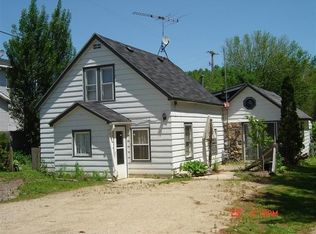 N1896 N Shore Rd, Fort Atkinson, WI 53538