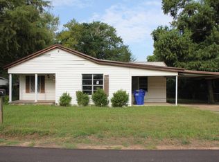 403 N Foster St, Linden, TX 75563