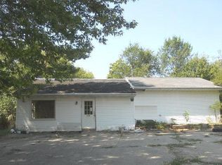 13809 Webster Rd, Bath, MI 48808