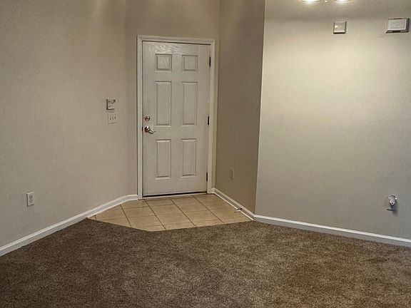 3rd image of 6100 Maggies Cir #0