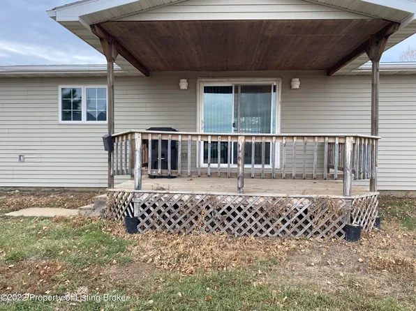 311 Main St S, Belfield, ND 58622