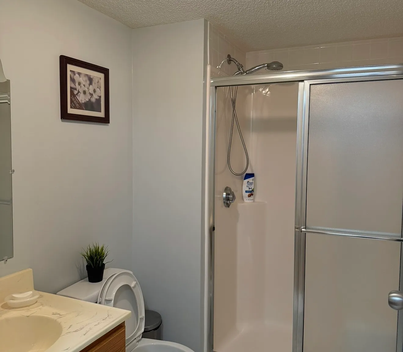 2 bed, 1076 sqft, $1,000 — Photo 3