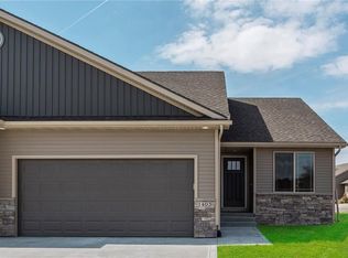 1403 NE Falstaff Ln, Ankeny, IA 50021