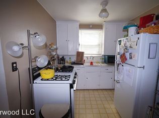 150 Division St APT 4, Madison, WI 53704
