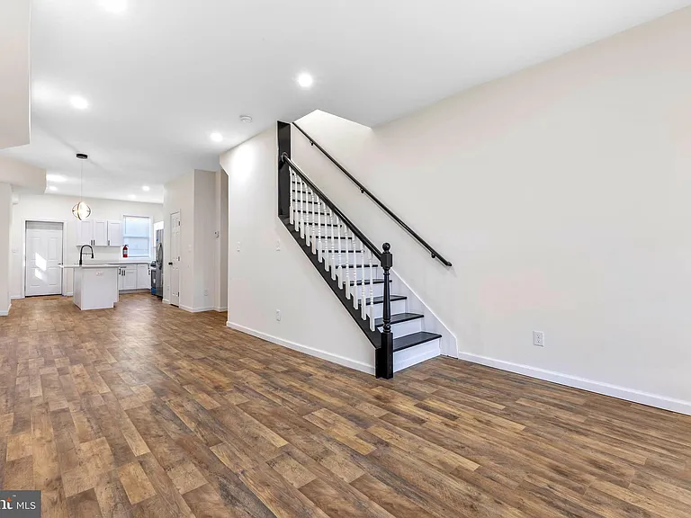 3324 Edmondson Ave — Photo 15