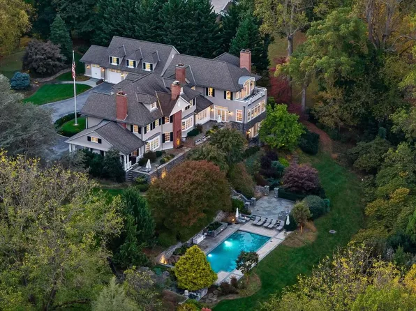 7506 Lhirondelle Club Rd, Towson, MD 21204