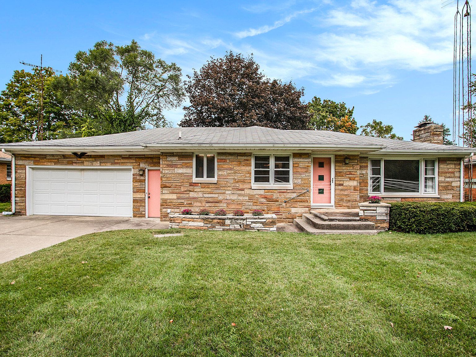 211 Nickerson Ave, Benton Harbor, MI 49022 Zillow