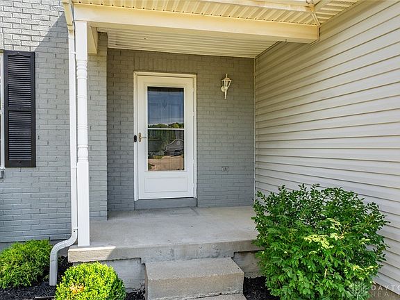 2nd image of 6529 Semmes Ln