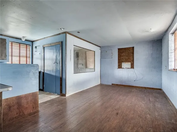 22181 State Highway 146, Binger, OK 73009