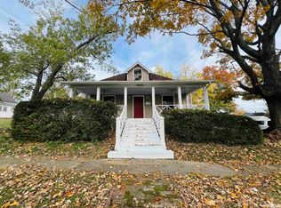 1300 Lincoln St, Eldorado, IL 62930