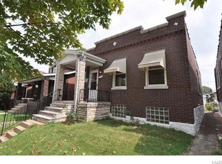 5442 Cologne Ave, Saint Louis, MO 63116