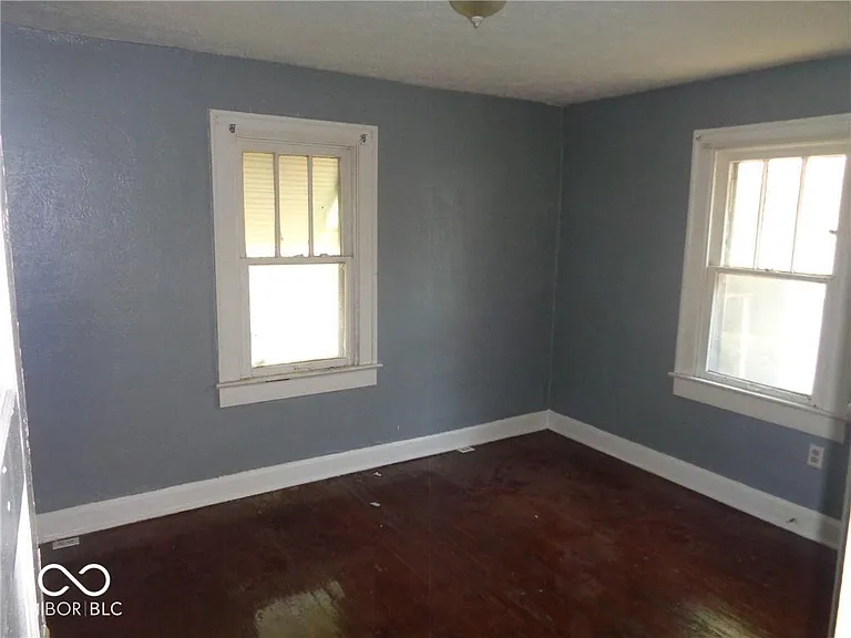810 N Bradley Ave #0 — Photo 7