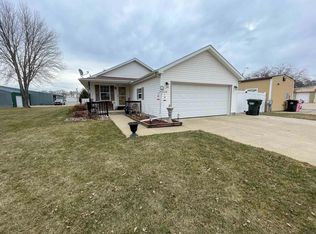 110 N 2nd St, Homer, NE 68030