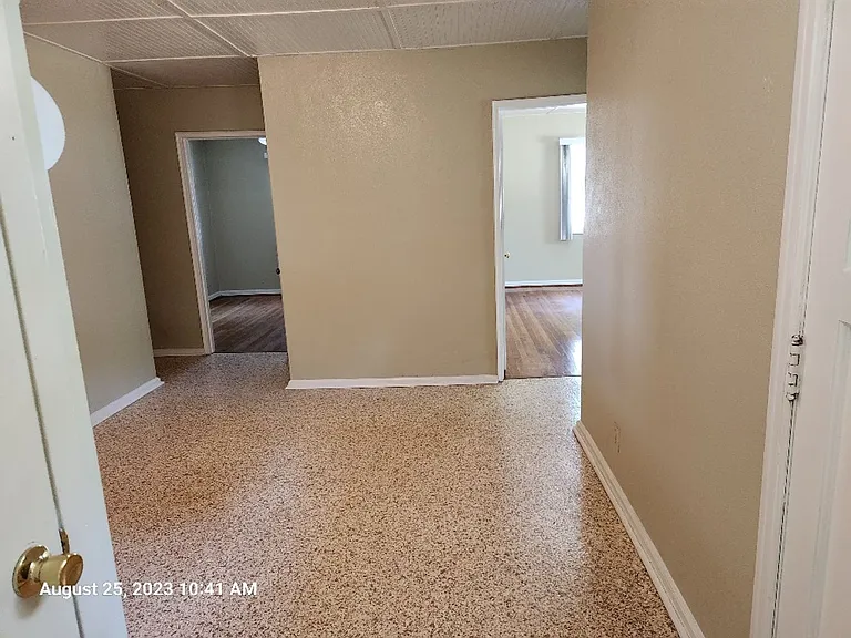 531 E Miracle Strip Pkwy #11 — Photo 5