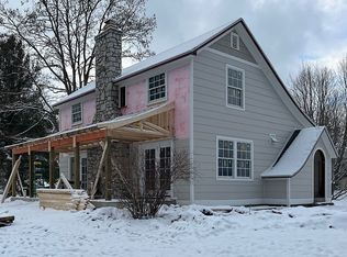 331 W 16th St, Traverse City, MI 49684