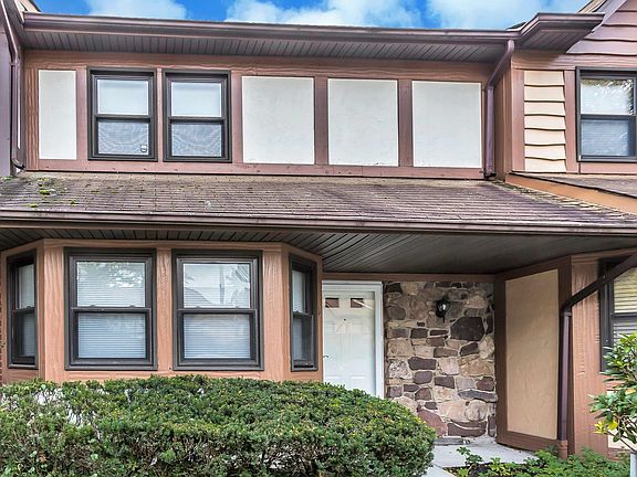 3rd image of 6 Cold Harbour Ln #6
