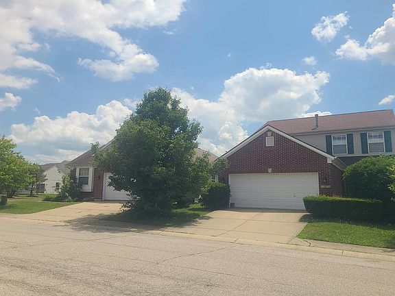 2nd image of 8121 Barksdale Way