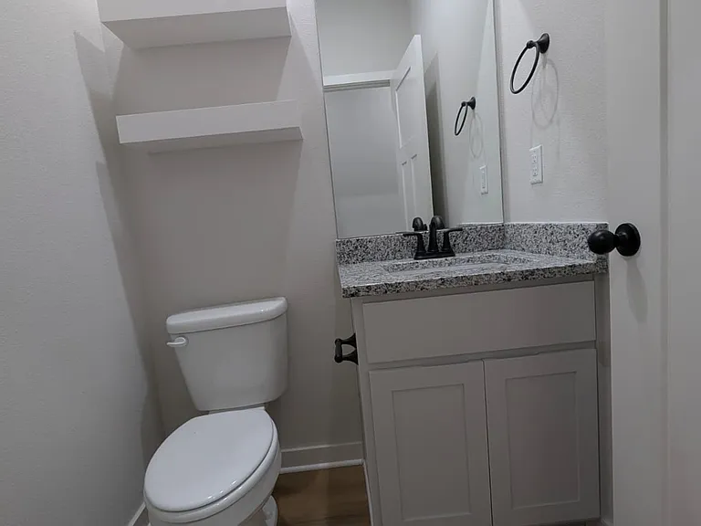 543 Cosmos St — Photo 7