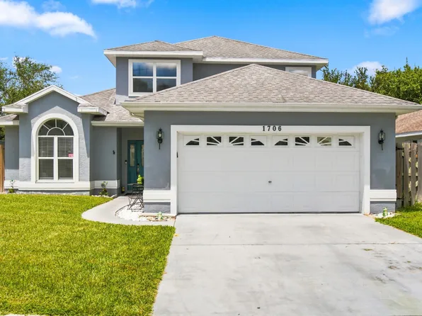 1706 PONDBERRY Lane, Port St Lucie, FL 34952