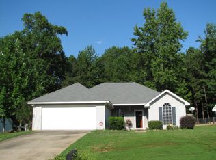 705 Rustic St, Opelika, AL 36801