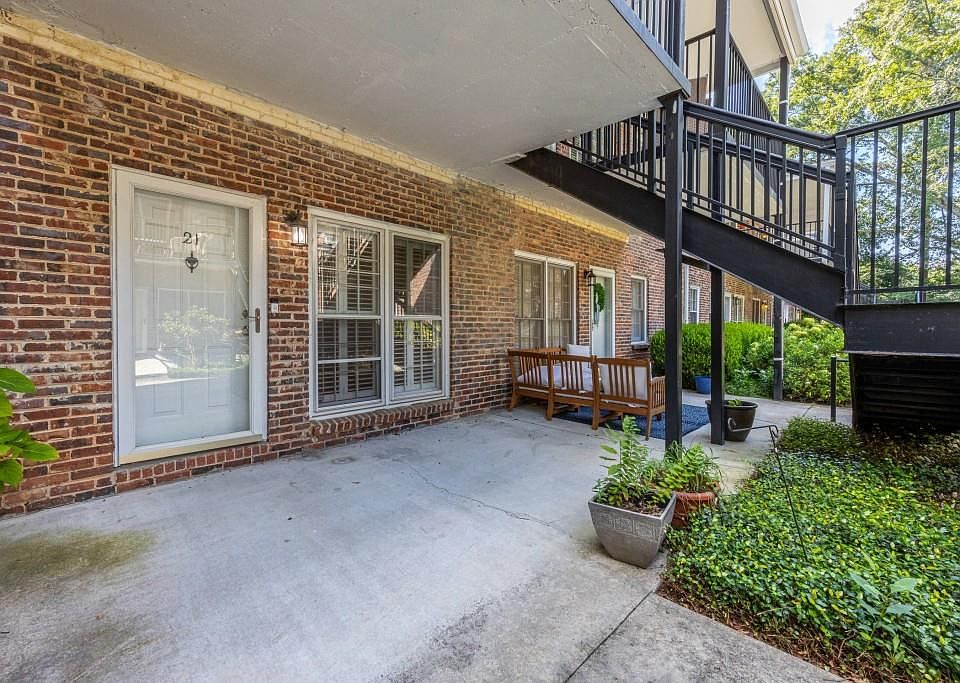 3675 Peachtree Rd NE Atlanta GA | Zillow