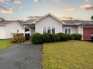 31 Kestrel Dr, Paradise, NL A1L1G6