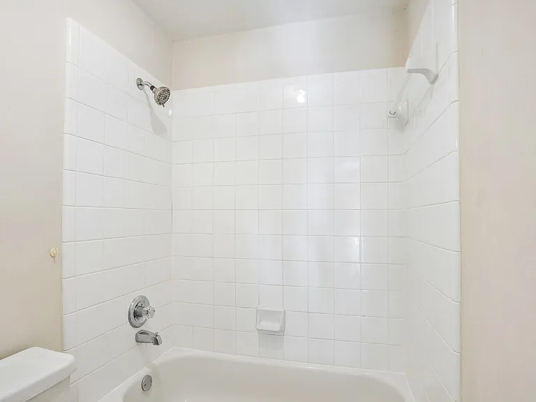 15415 Truslow Point Ln — Photo 36