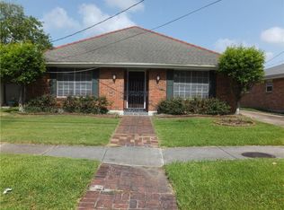 2004 Metairie Ct, Metairie, LA 70001