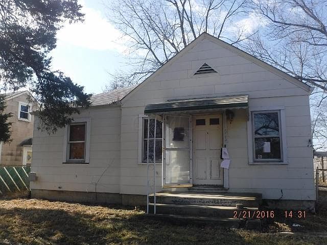 1st image of 623 N Drexel Ave