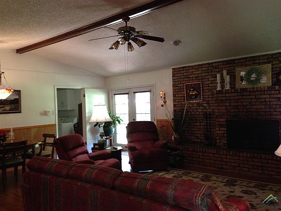 3rd image of 1403 Irvin Pkwy