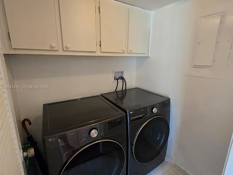 926 NE 27th Ave #926 — Photo 4