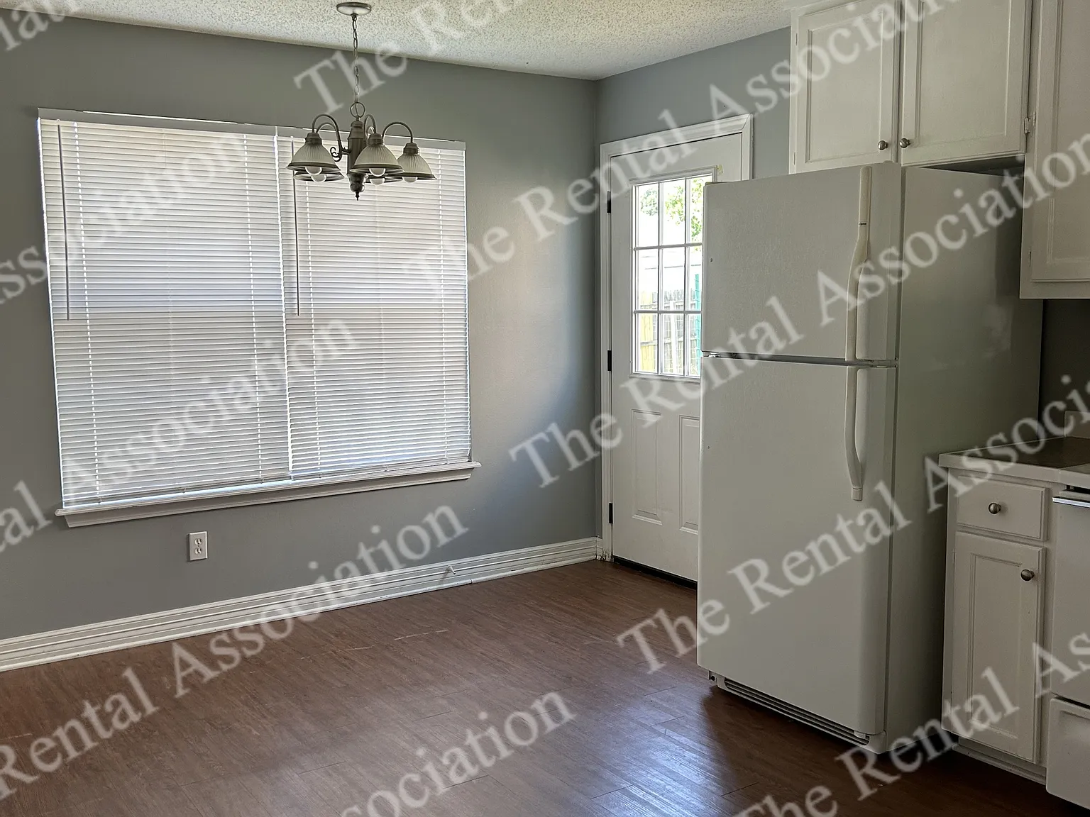 R- 1309 West Kentucky Avenue - 1 — Photo 4