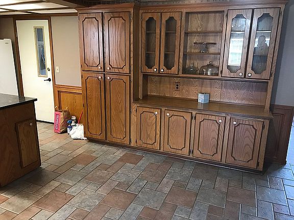 Dining/Kitchen Built in
