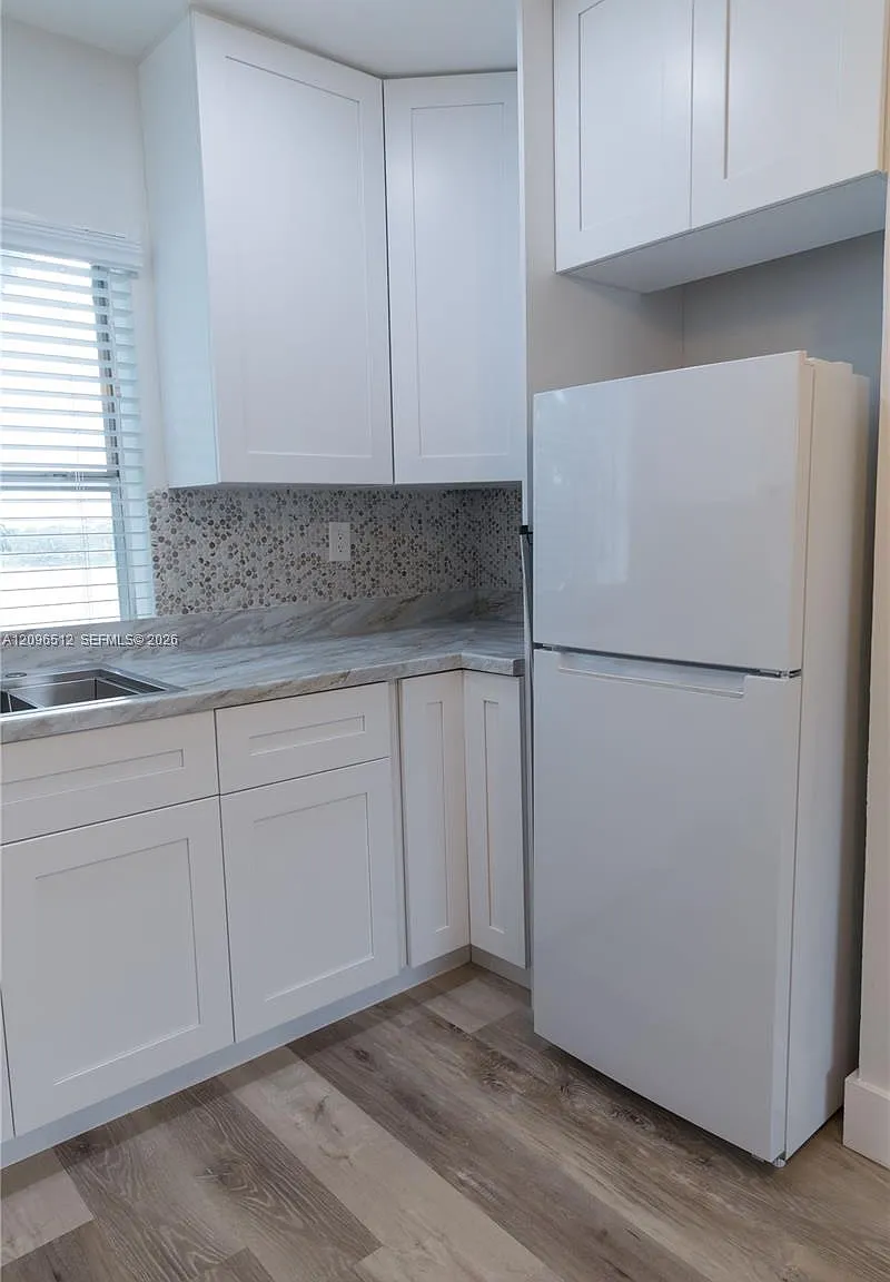 Snapper Creek Townhouses — Photo 3