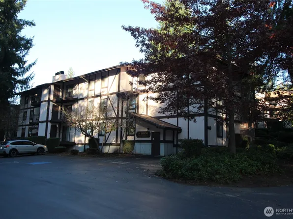 4501 Grandview Drive W #T304, Tacoma, WA 98466