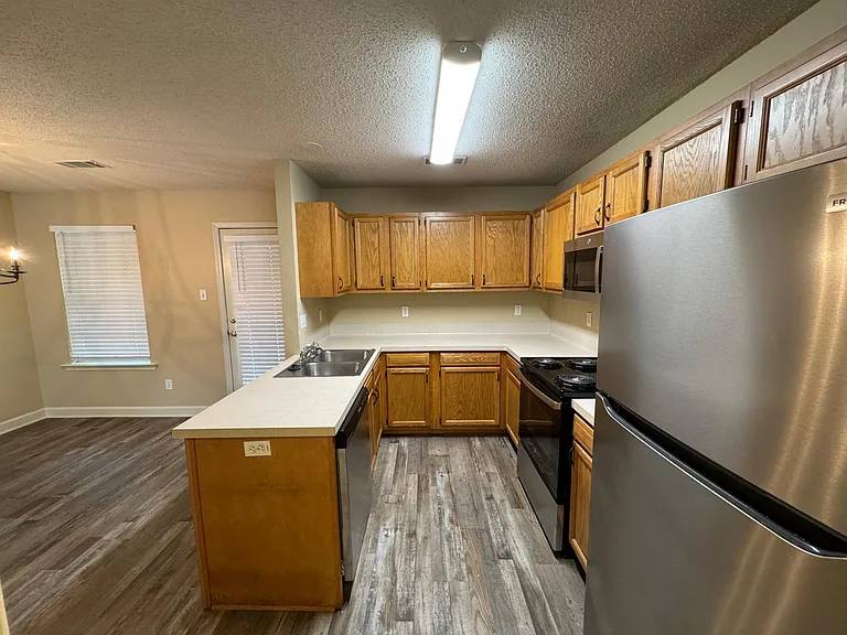 15 Pinnacle Valley Rd — Photo 9