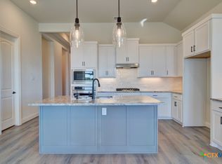 2015 Stephanie Ave, New Braunfels, TX 78132