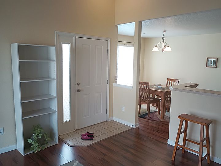 1st image of 4605 Hahns Peak Dr