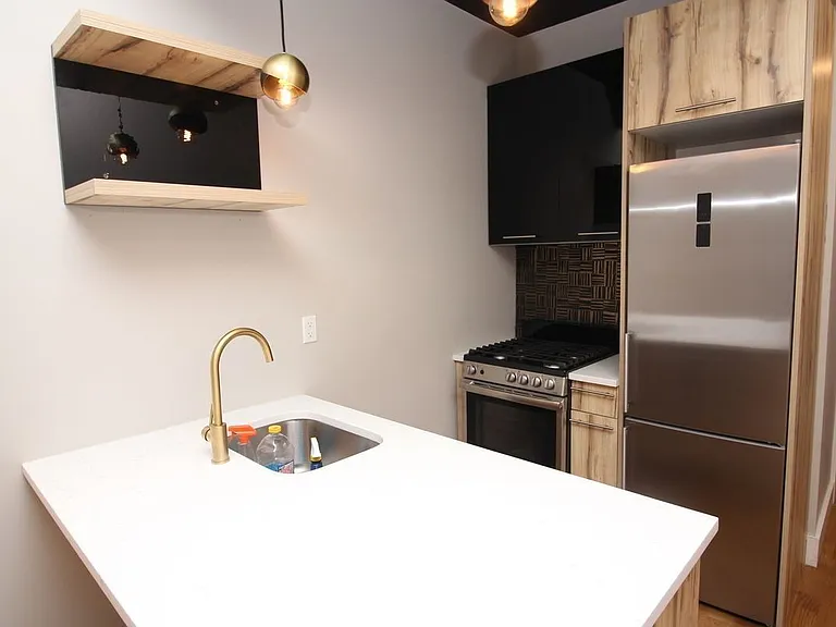 1384 Greene Ave #2A — Photo 6