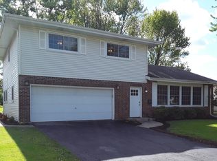 1410 June Ln, Lombard, IL 60148