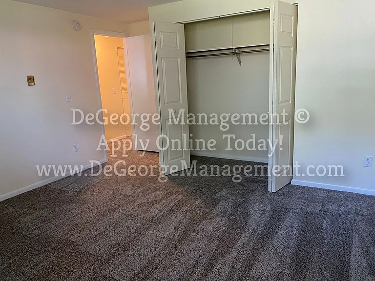 Parkview Apartments — Photo 74