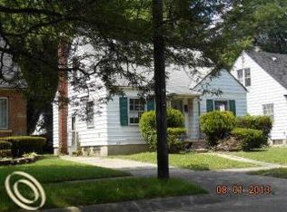 18749 Greenview Ave, Detroit, MI 48219