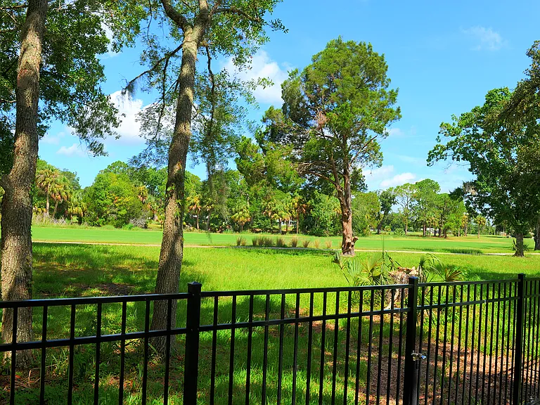 220 N Country Club Dr — Photo 40